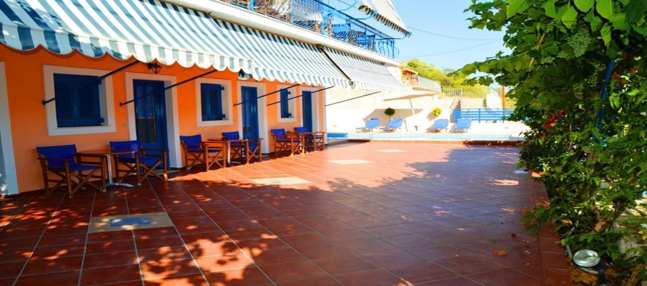 Maria Studios Agia Efimia Exterior photo